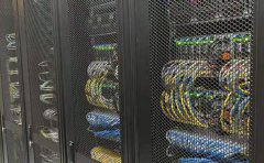 租個(gè)服務(wù)器_客戶在選擇游戲服務(wù)器的注意事項(xiàng)